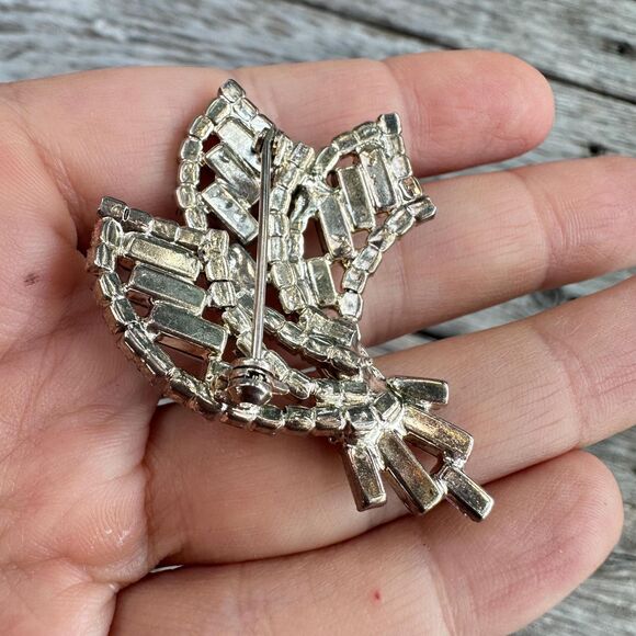 Vintage Jewelry Clear Baguette Rhinestone Art Deco Brooch Pin - Picture 4 of 4